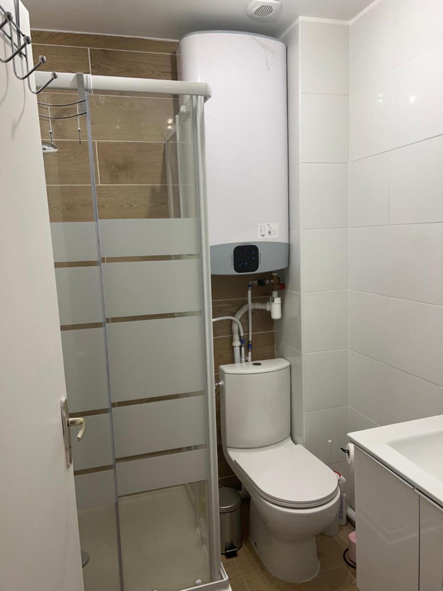 Appartement Lumineux Pres Metro Saint-Denis  Exterior photo